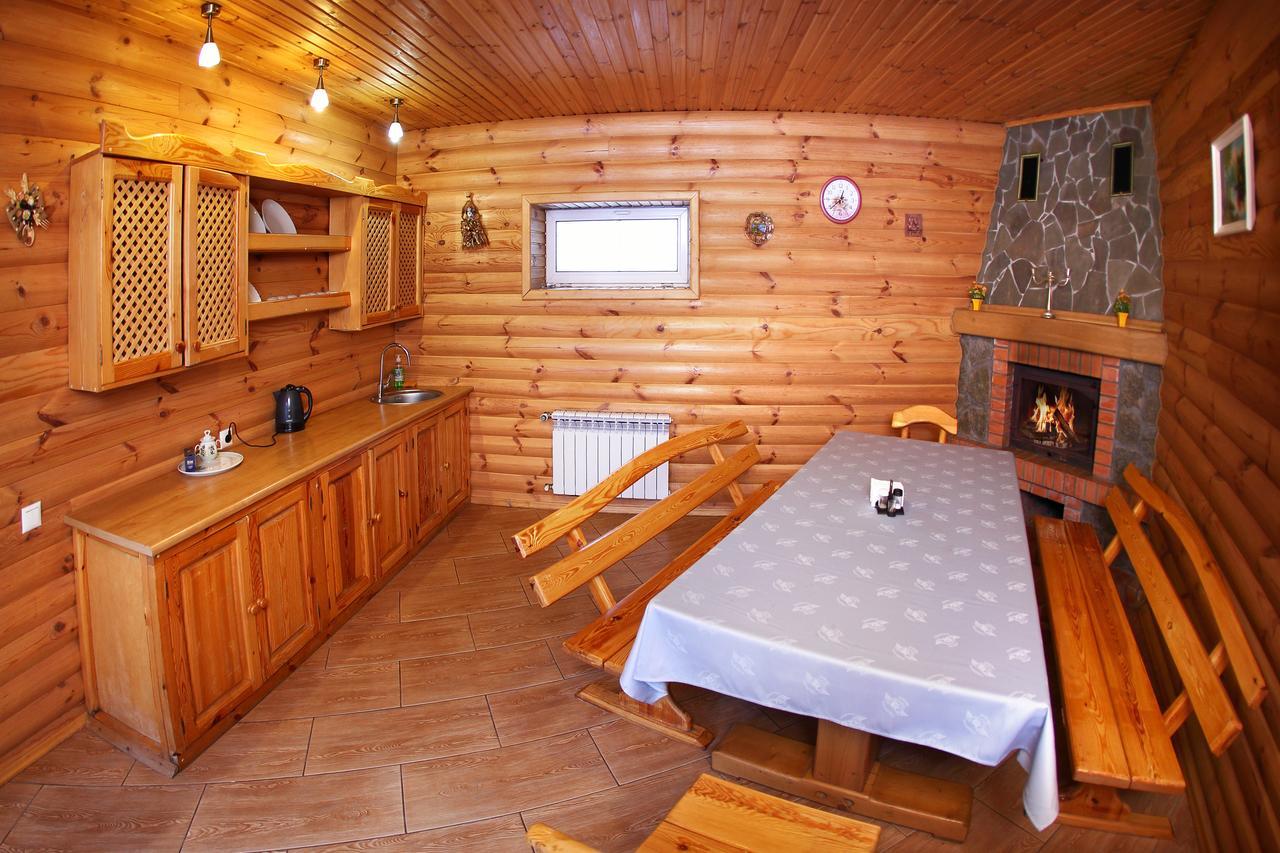 Usadba Kurkulya Hotel Mahiljow Buitenkant foto